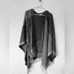 Coldwater Creek Charcoal Herringbone Shawl